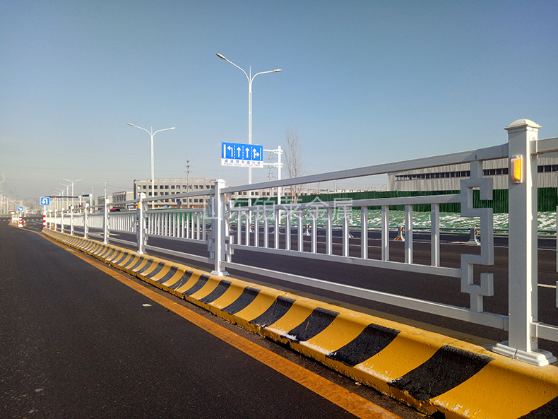 市政道路護欄