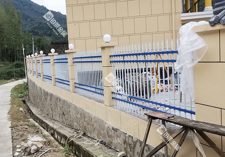 小區(qū)鋅鋼護(hù)欄